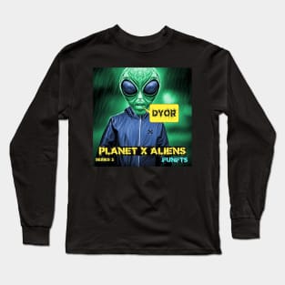 Funny Alien Cool Retro Sci Fi Meme Long Sleeve T-Shirt